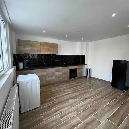 Grand Loft Calme Et Confortable En Coeur De Apartamento *