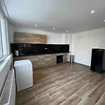 Grand Loft Calme Et Confortable En Coeur De Apartamento *
